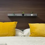 Apartment La Casa Di Matthew - Homy Milan